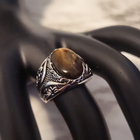 Vintage Tiger Eye Silvery Ring Bohemian Style Size 8 - Picture 10 of 17